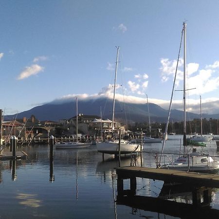 Natone Acomodação com café da manhã Hobart Exterior foto